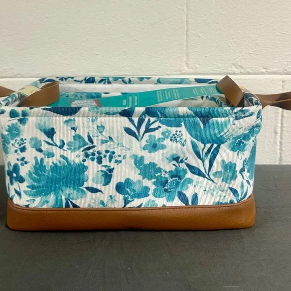 NWT! The Pioneer Woman Blue Floral Basket with Brown Handles - Picture 2 of 5